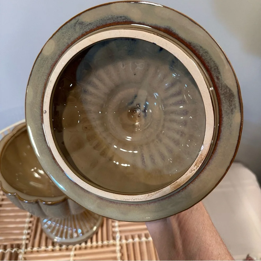 Jar with Lid